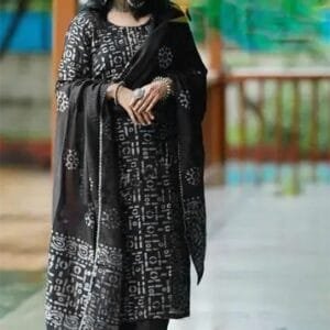 Black Timeless Elegance